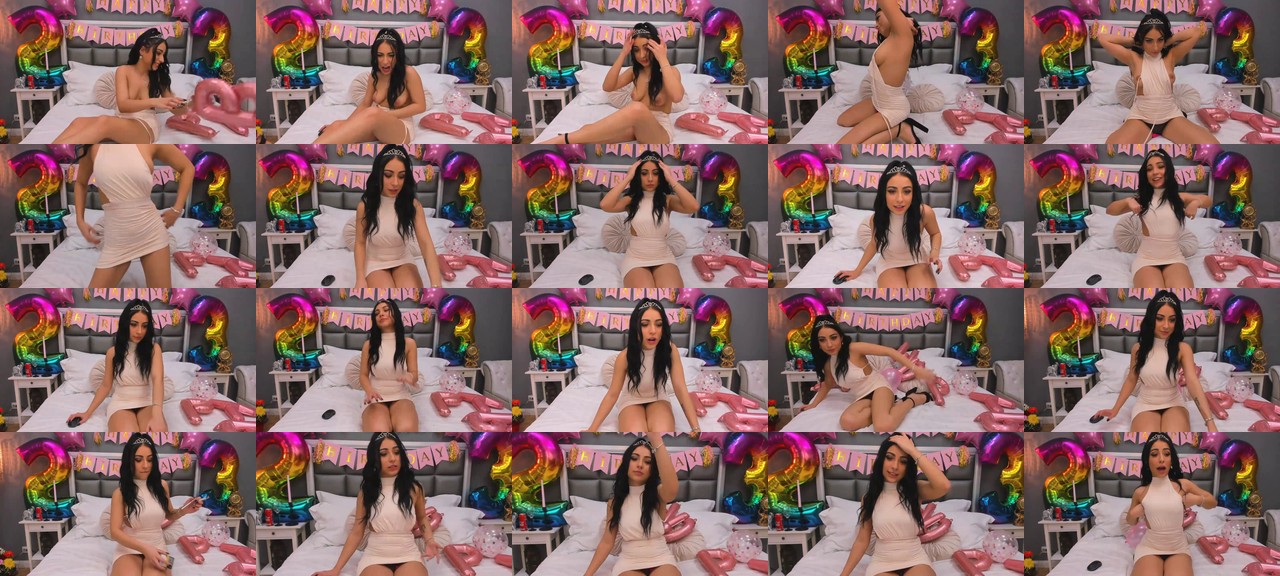 AnaisBloom-MFC-202111112157_m.jpg