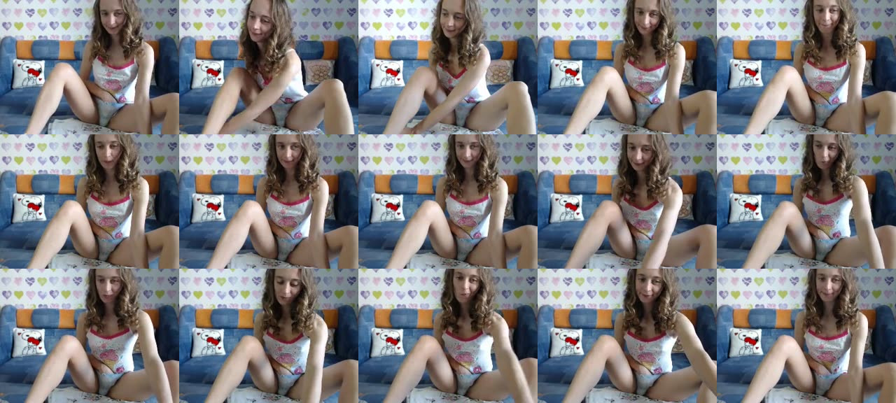 ShySchoolG1rl-MFC-201904121258_m.jpg