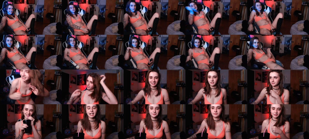 sickgrrl-MFC-202112030259_m.jpg