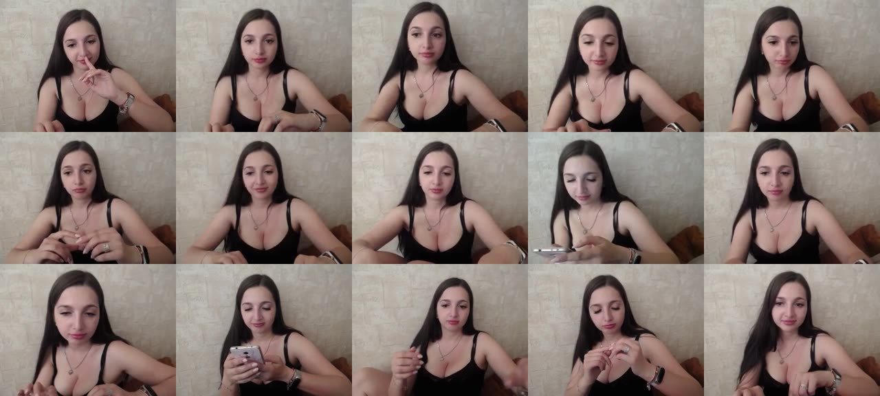 MissAnnaC-MFC-201907081320_m.jpg