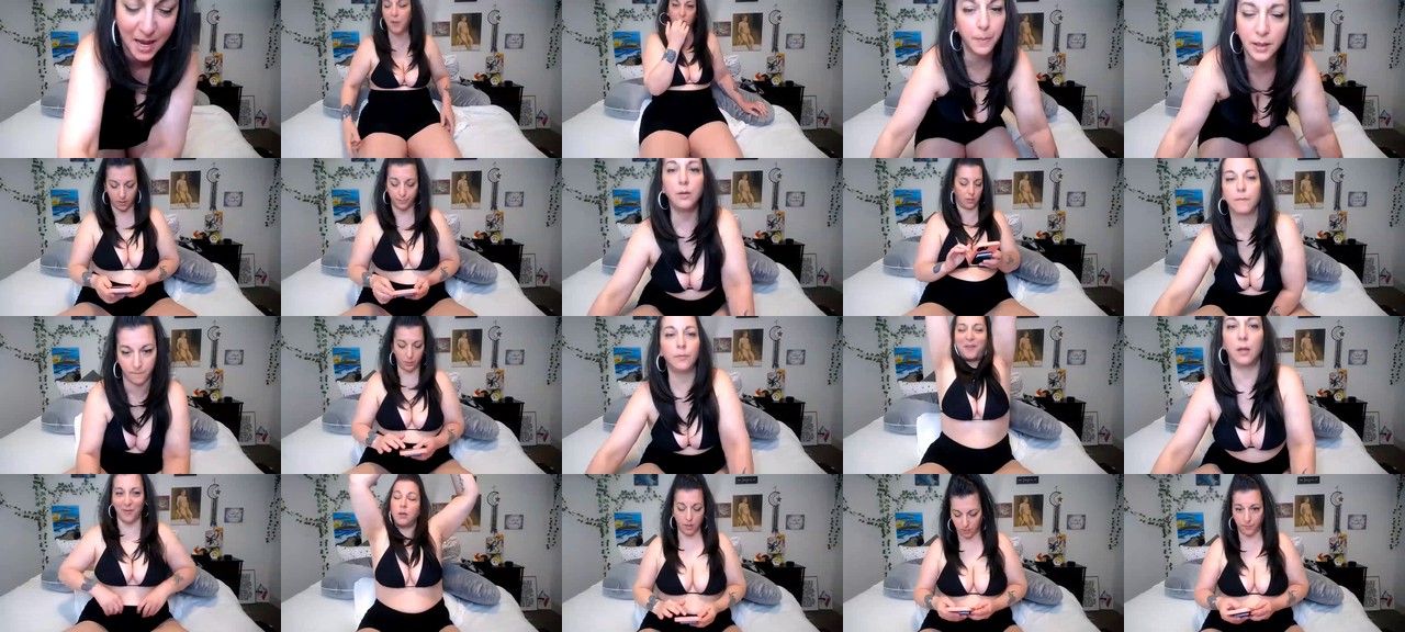 Curvyasfuck-MFC-202208131940_m.jpg