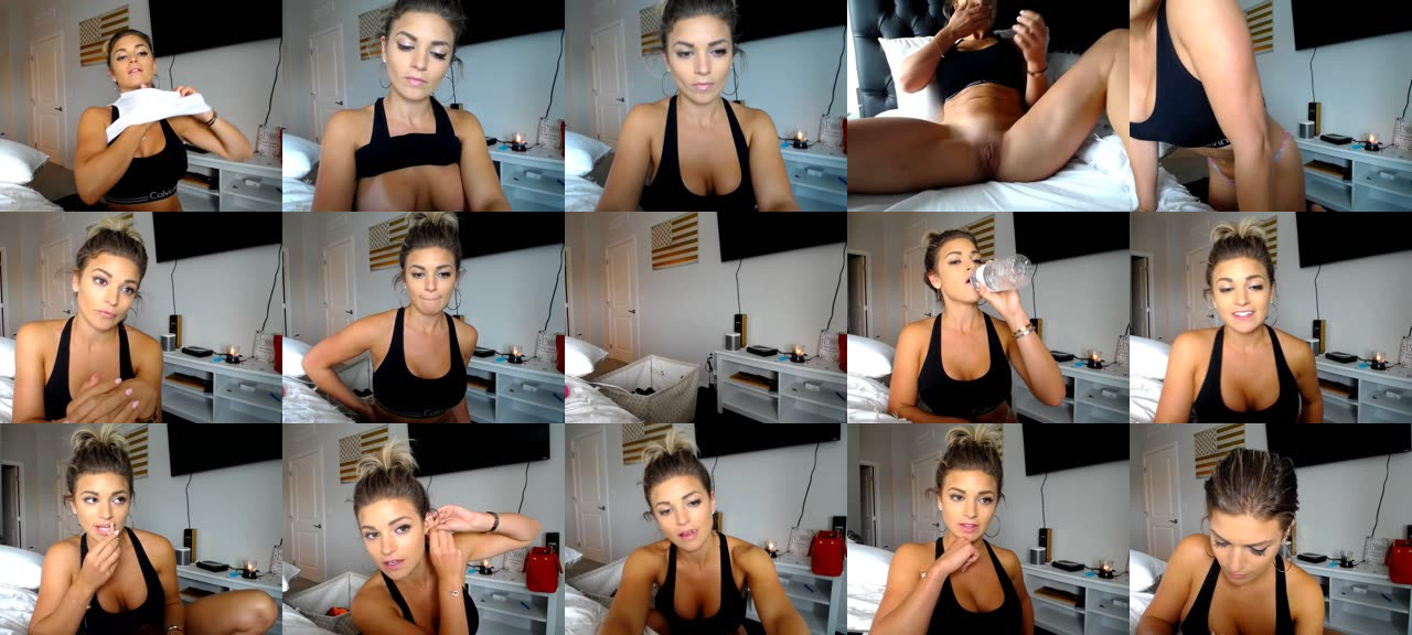 KinkyKristen2-MFC-201805121626_m.jpg