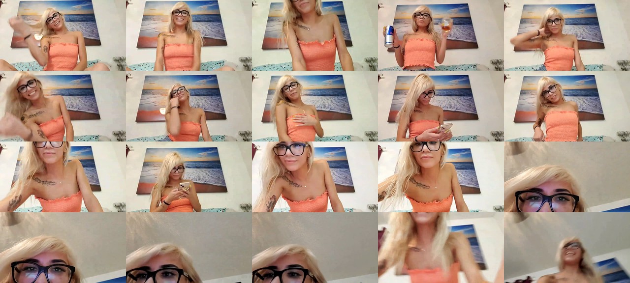 NaughtyNellyy-MFC-202207190206_m.jpg