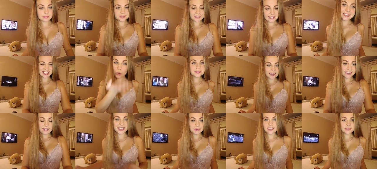 ImKeira-MFC-201810262113_m.jpg