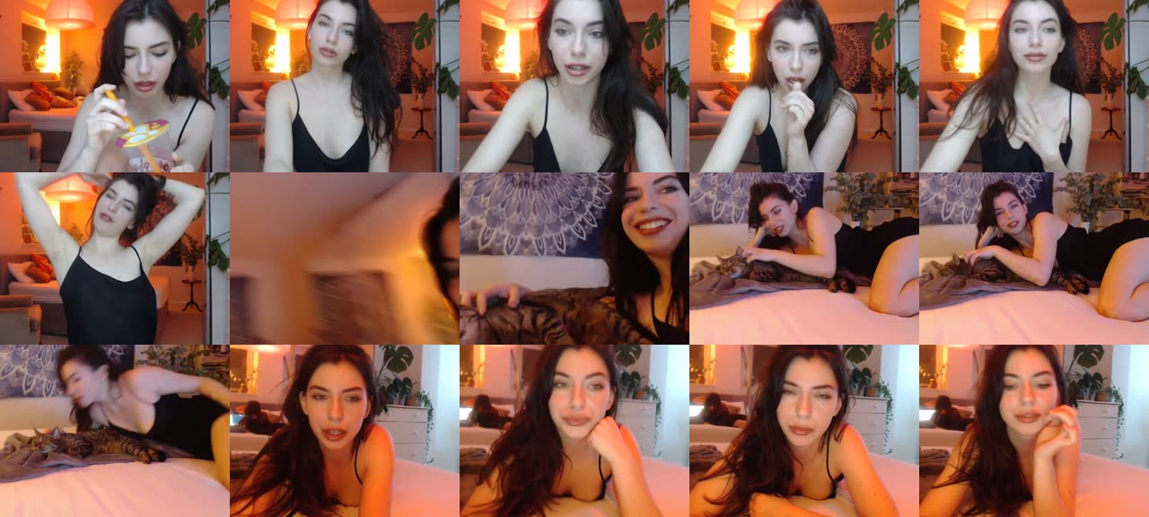 Ava__Moon-MFC-201905232052_m.jpg