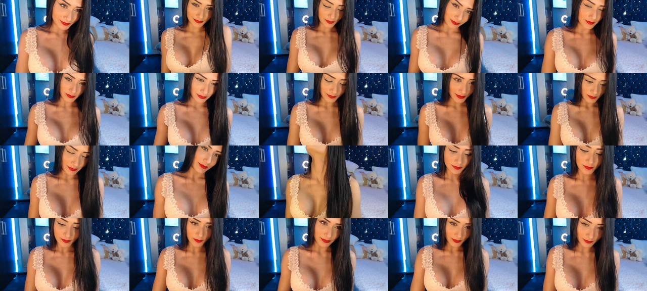 RacyBrunette-MFC-202102151928_m.jpg