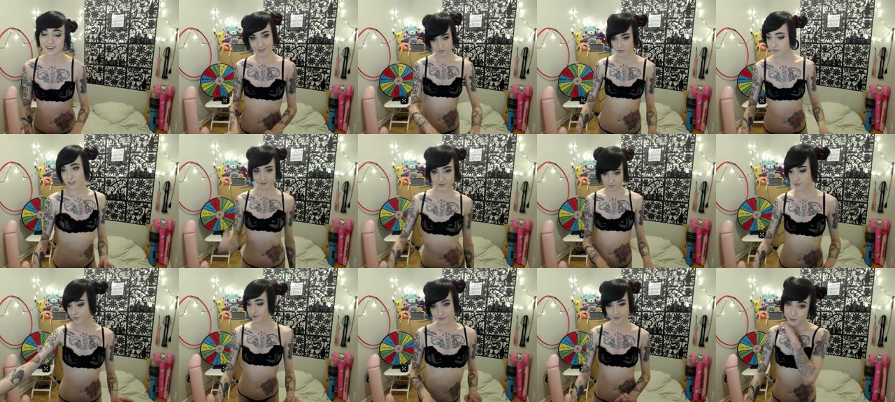 LucyLovesick-MFC-201711102316_m.jpg