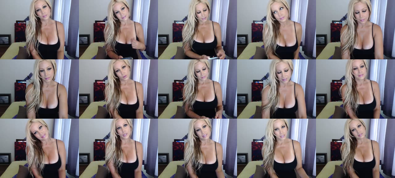 GinaLynnxxx-MFC-201708231706_m.jpg