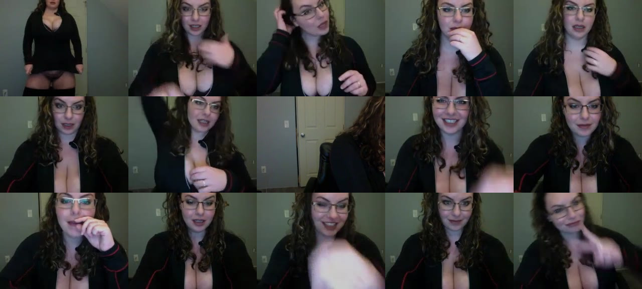 EmilyHart-MFC-201812202100_m.jpg