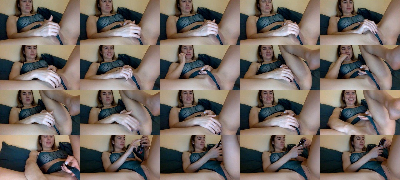 EgoisticKitty-MFC-202210030914_m.jpg