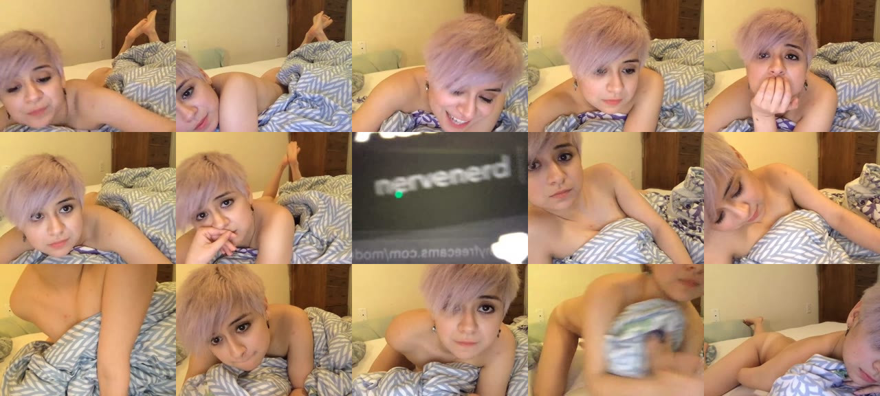 nerdnympho-MFC-201812301250_m.jpg