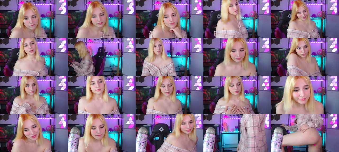 Cyber_doll-MFC-202201021934_m.jpg