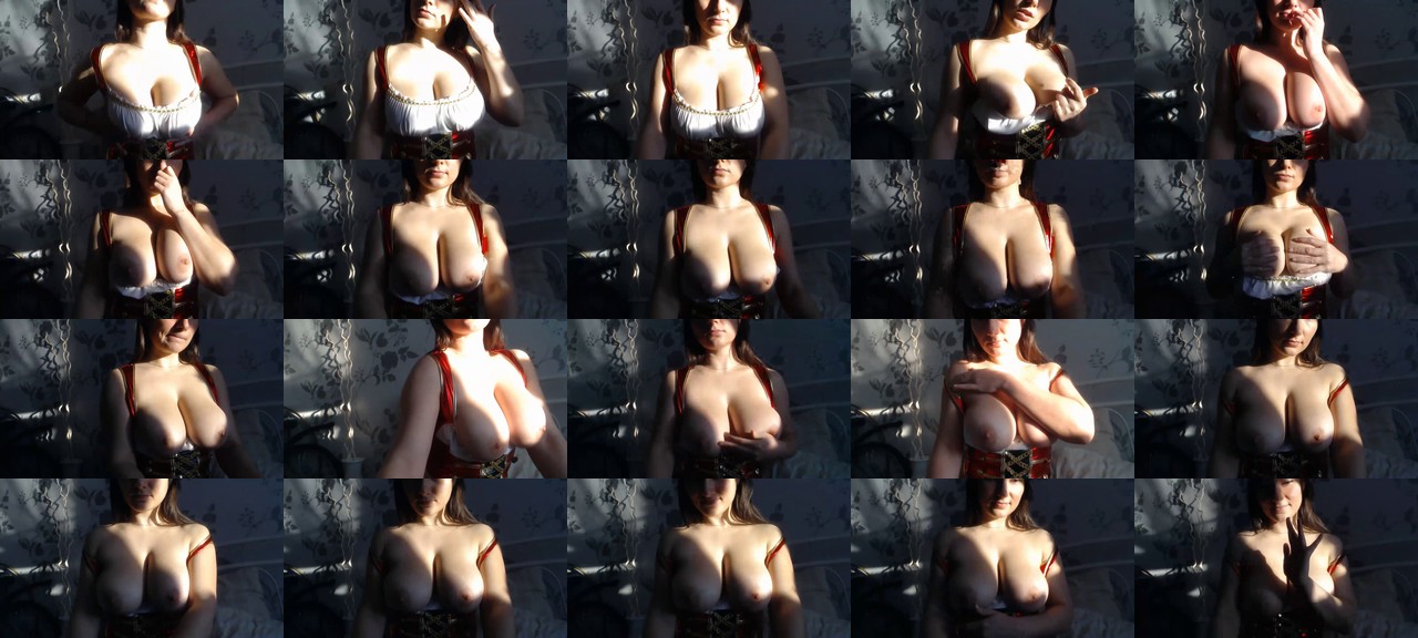 Girlofheart-MFC-202201081106_m.jpg