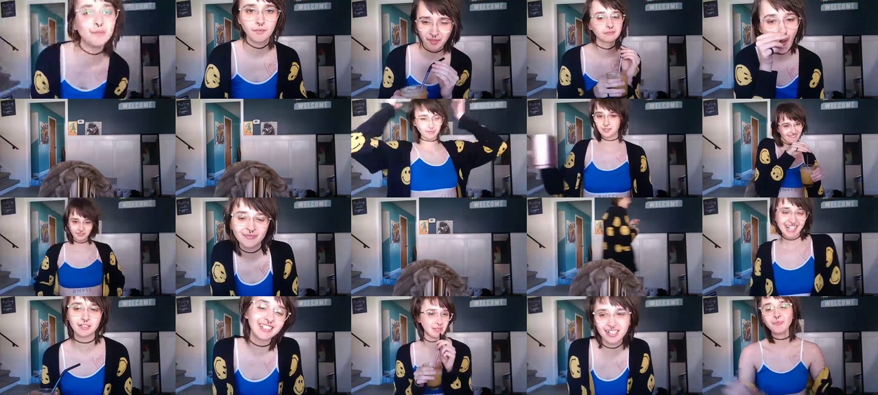 sickgrrl-MFC-202011171845_m.jpg