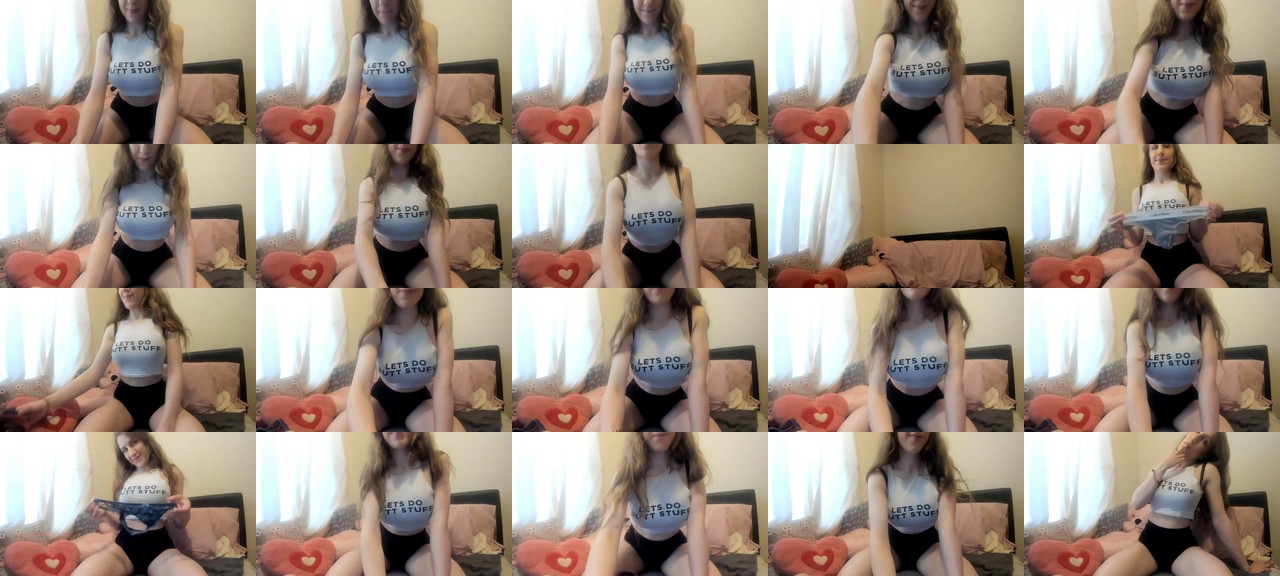 MonicaAssUK-MFC-202208091252_m.jpg