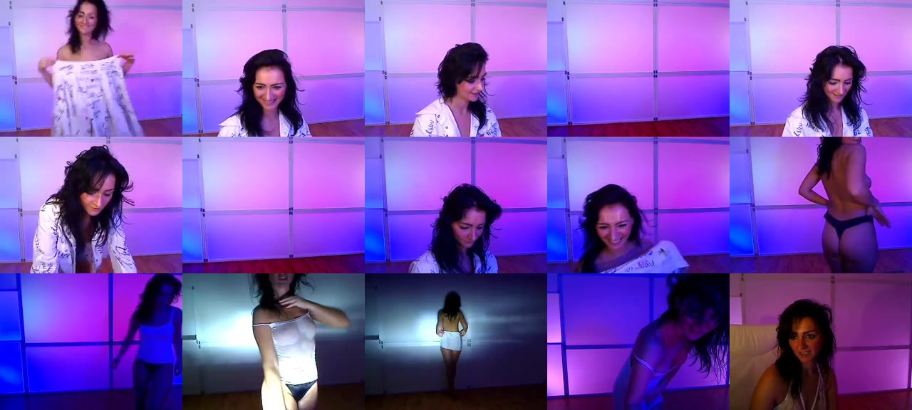 AmeliaNaked-MFC-201809160156_m.jpg