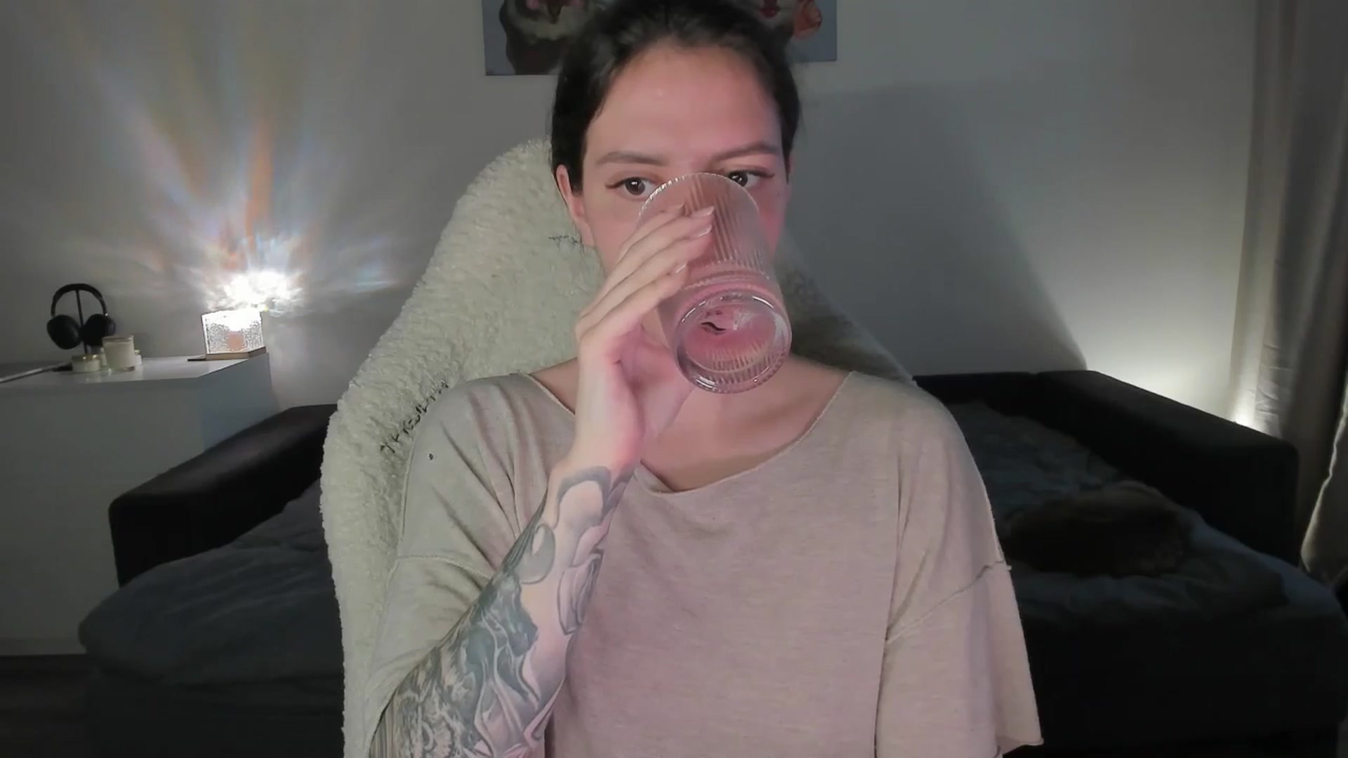 sonia_moon video thumbnail