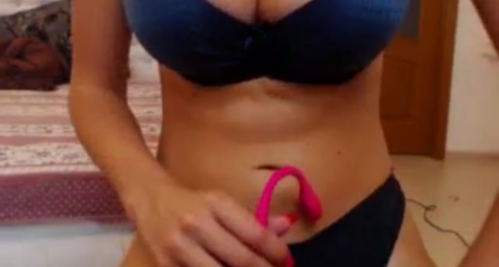 AmandaWales video thumbnail