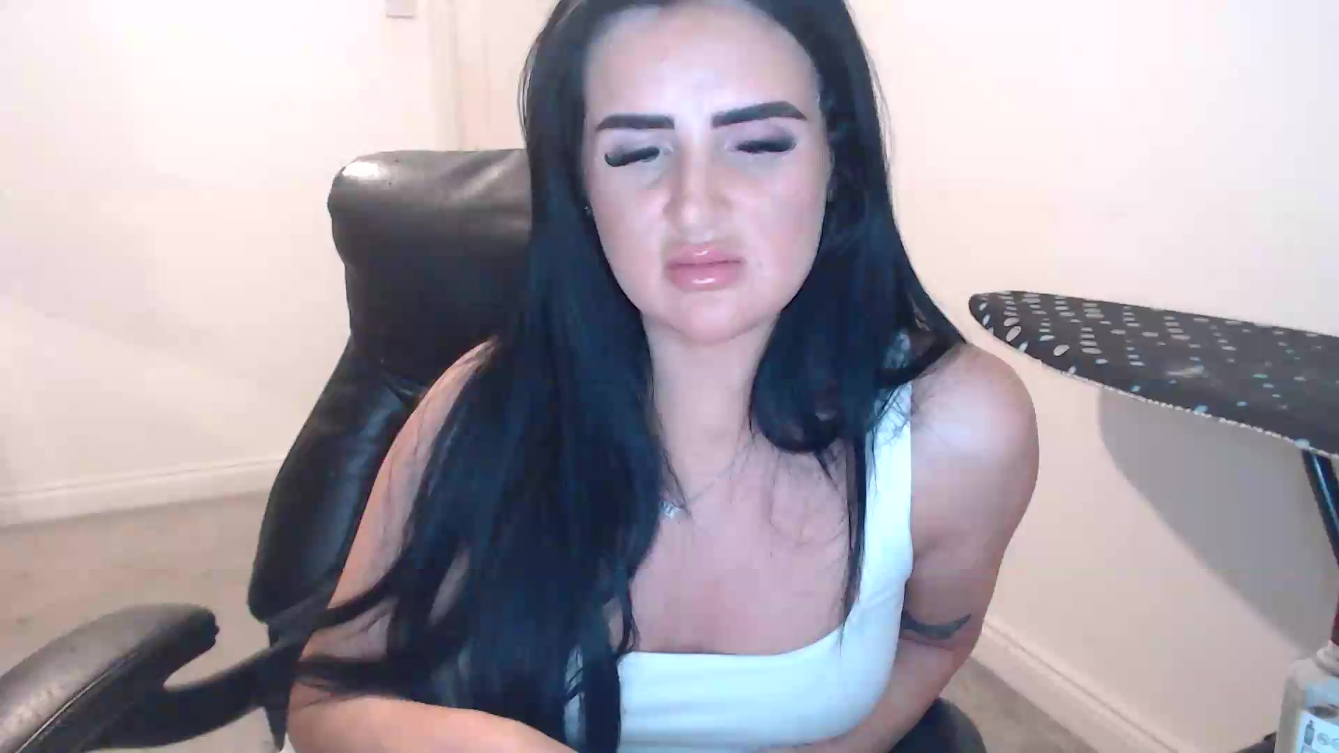 Crystal_MFC video thumbnail
