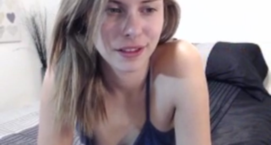 AngelKissXOX video thumbnail