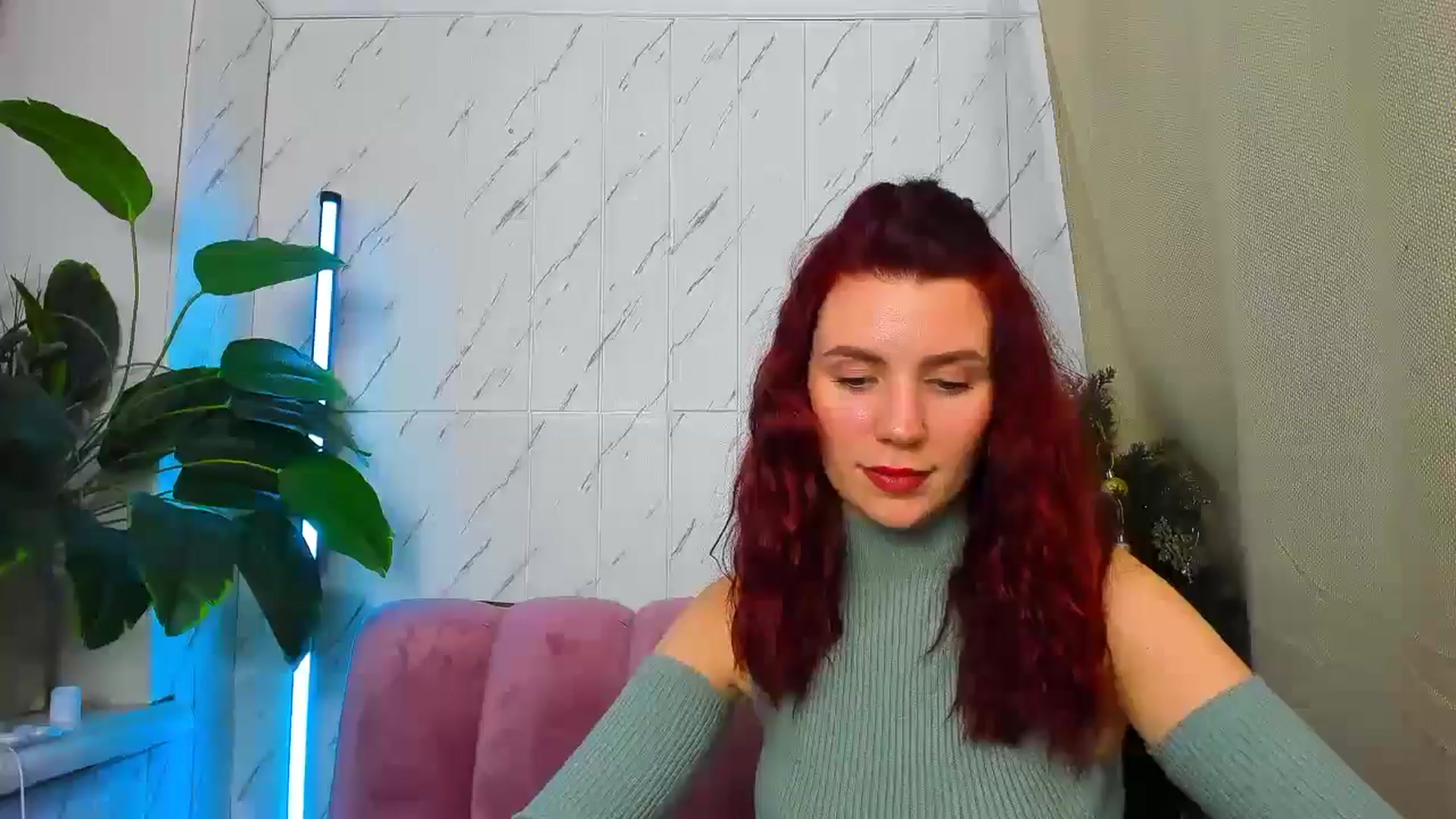 MiaLuxe video thumbnail