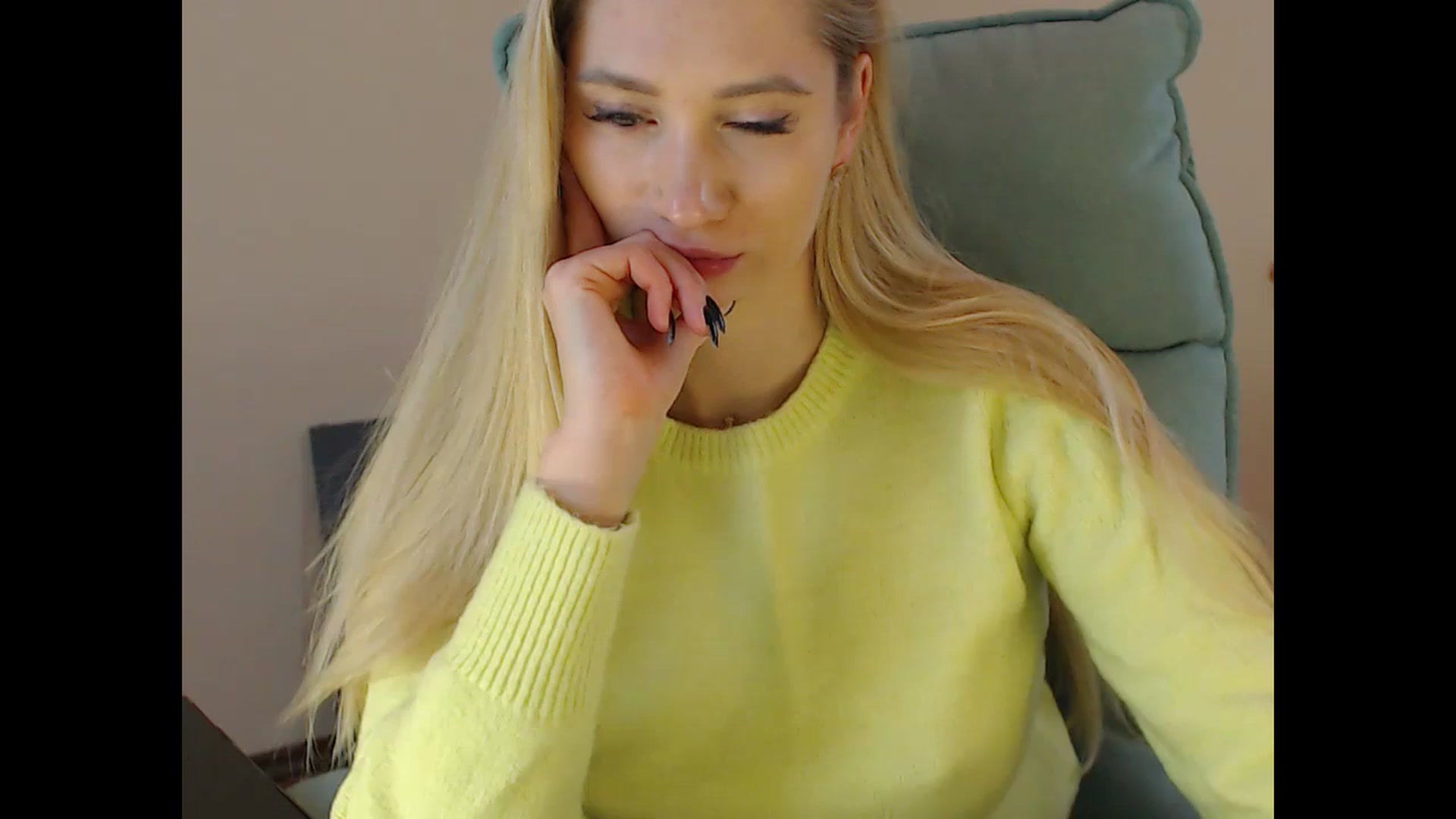 Miss_Sylvia video thumbnail