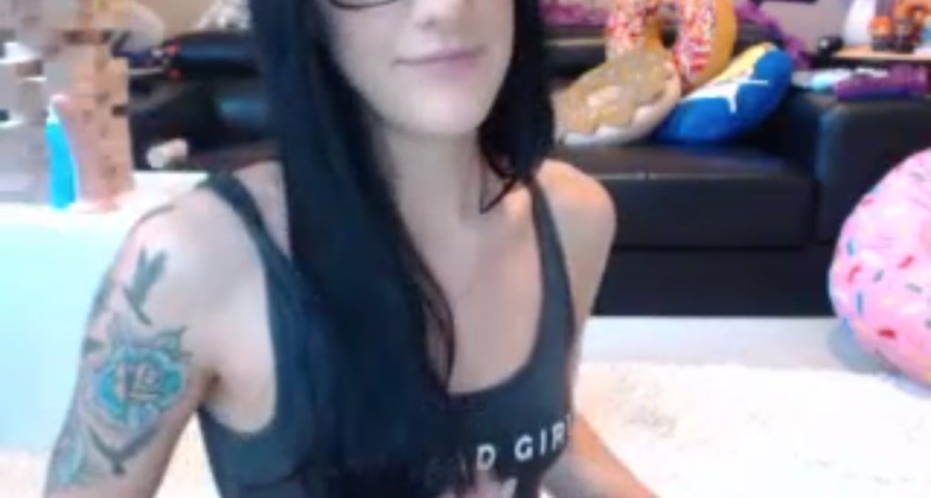 EmilyTokes video thumbnail