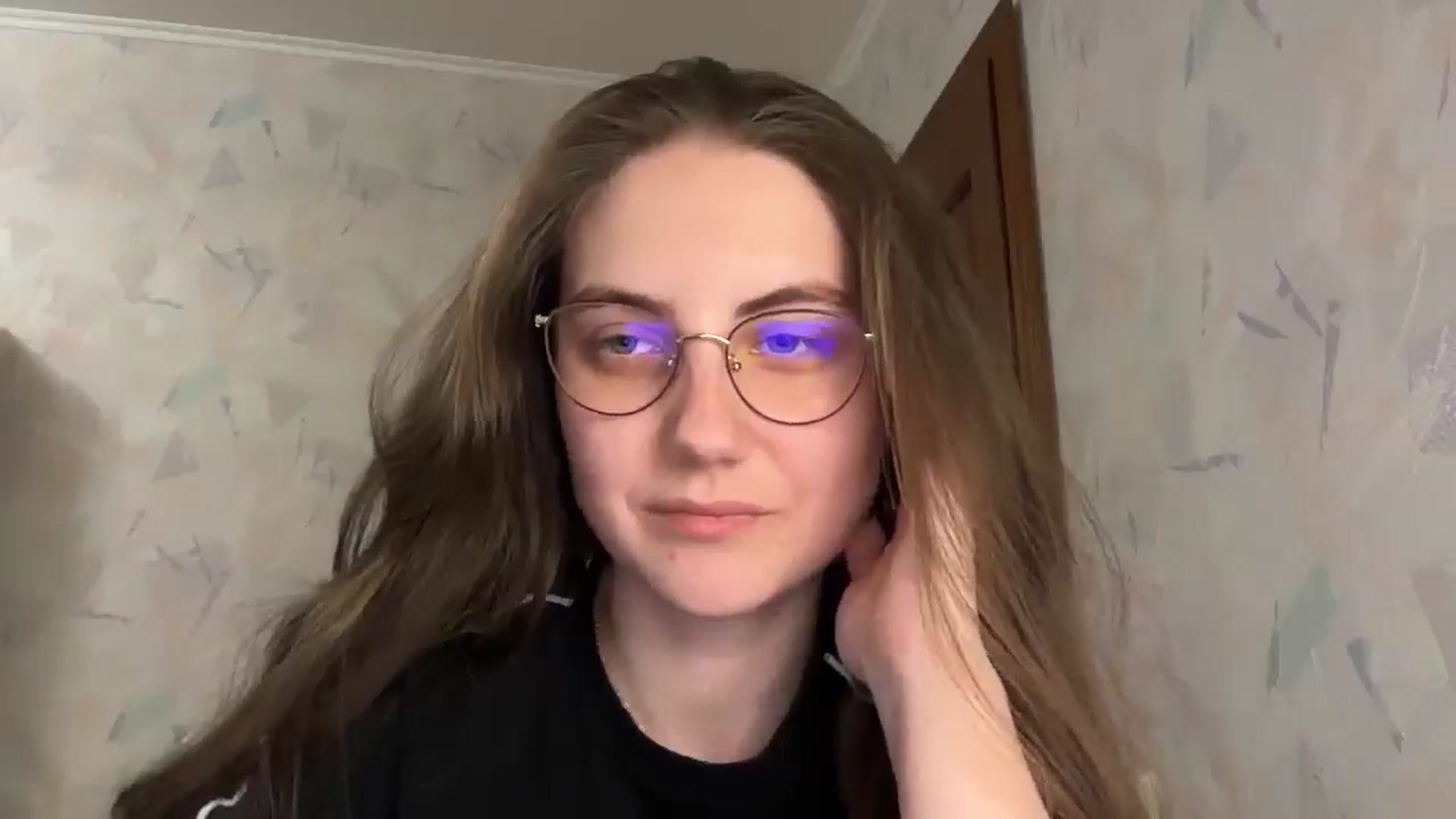 ElaraCrimson video thumbnail