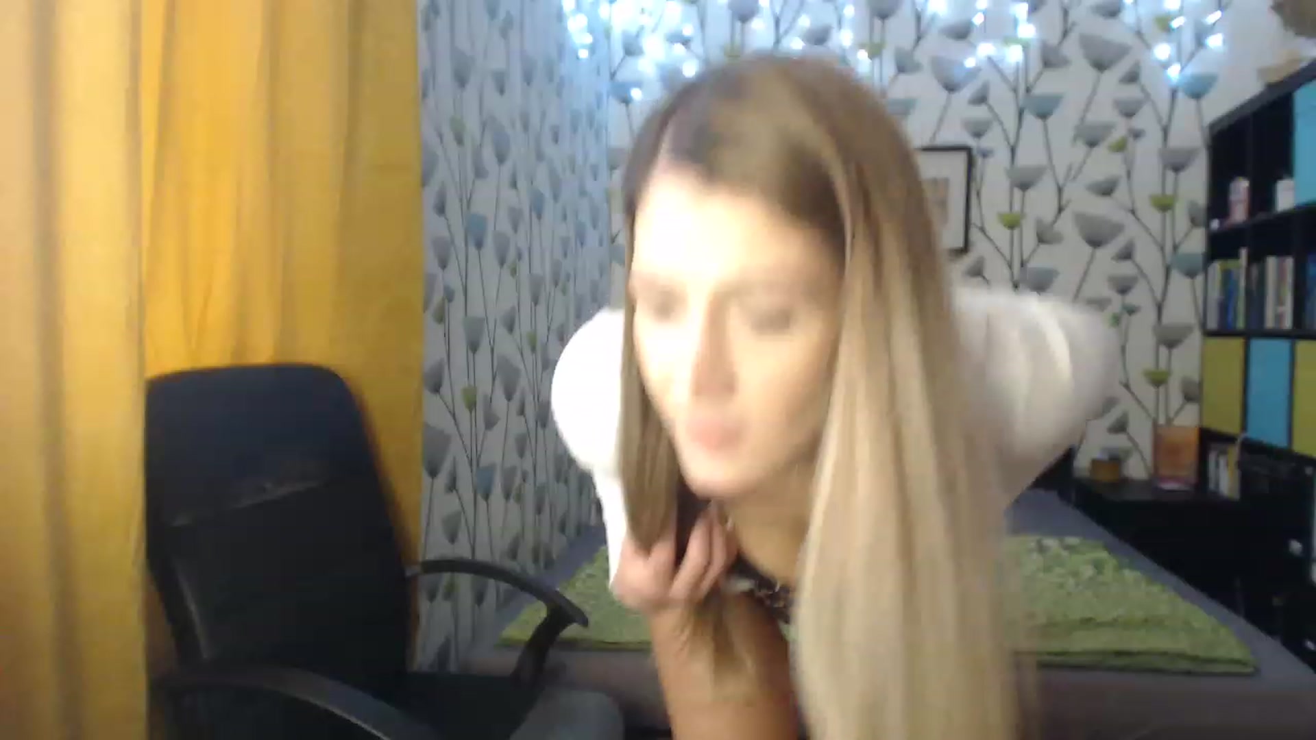 BlakeLivelyi video thumbnail