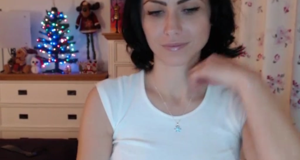 Ami_White video thumbnail