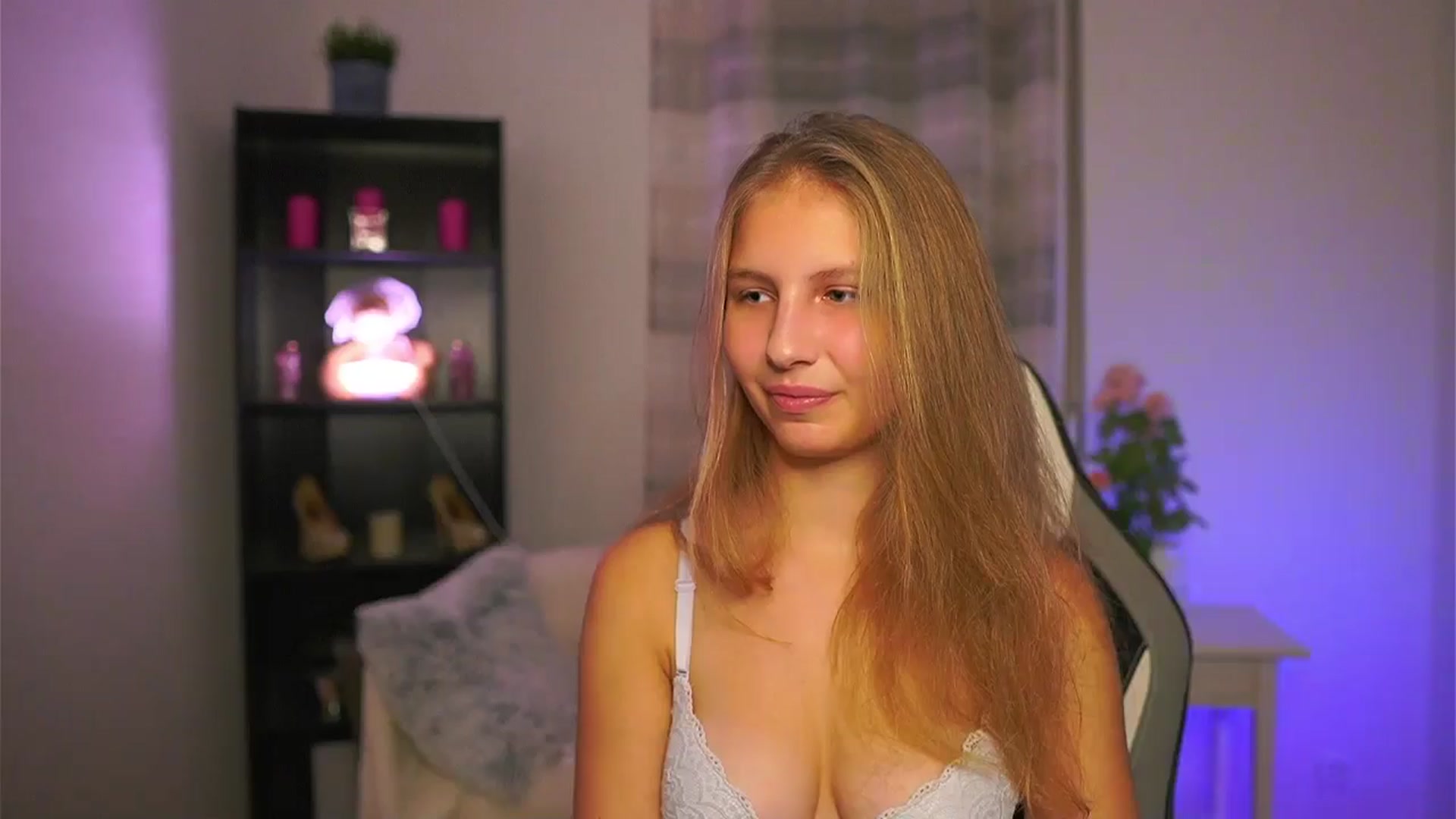 Emmie_murray video thumbnail
