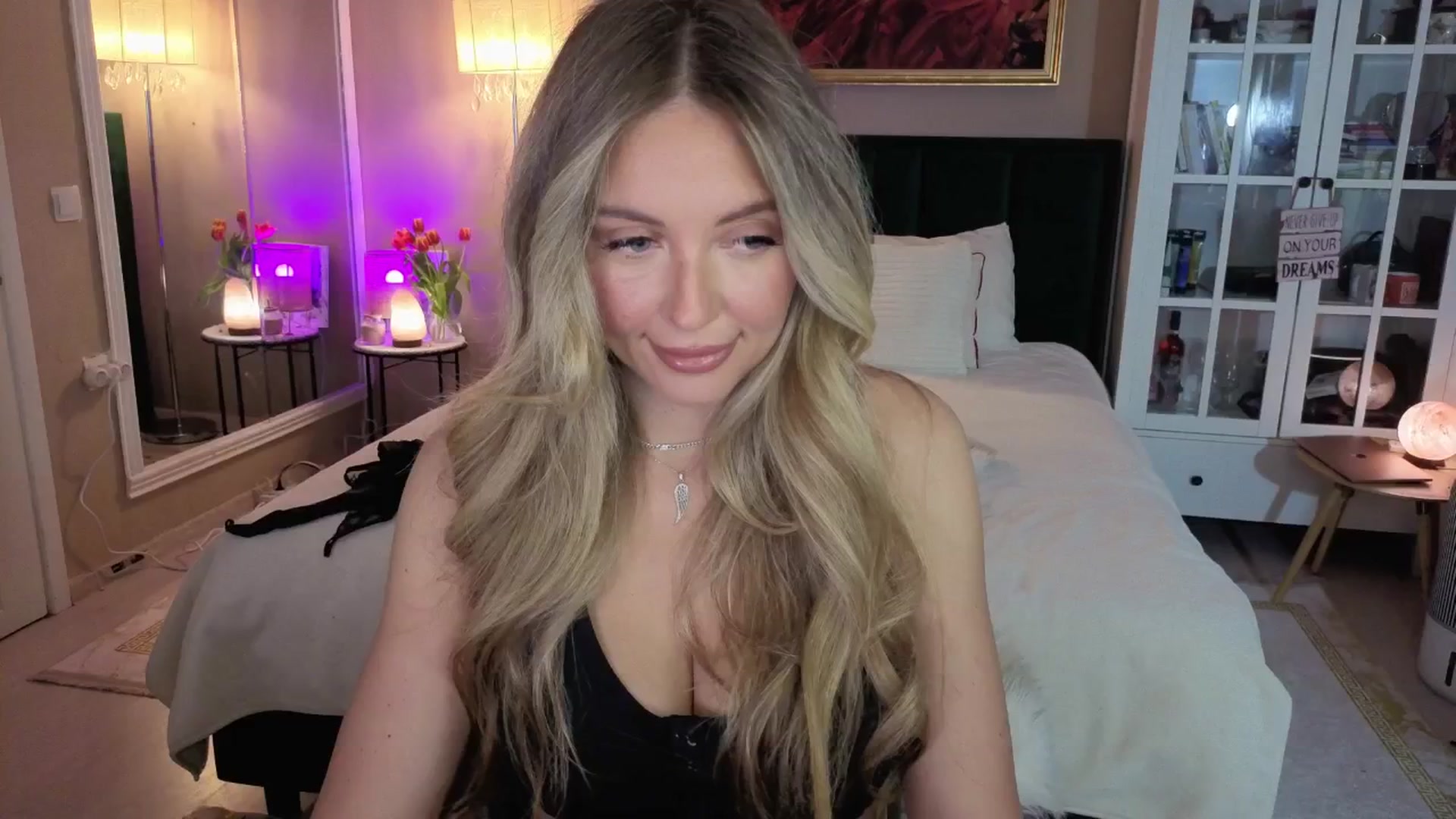 JoanneXOXO video thumbnail