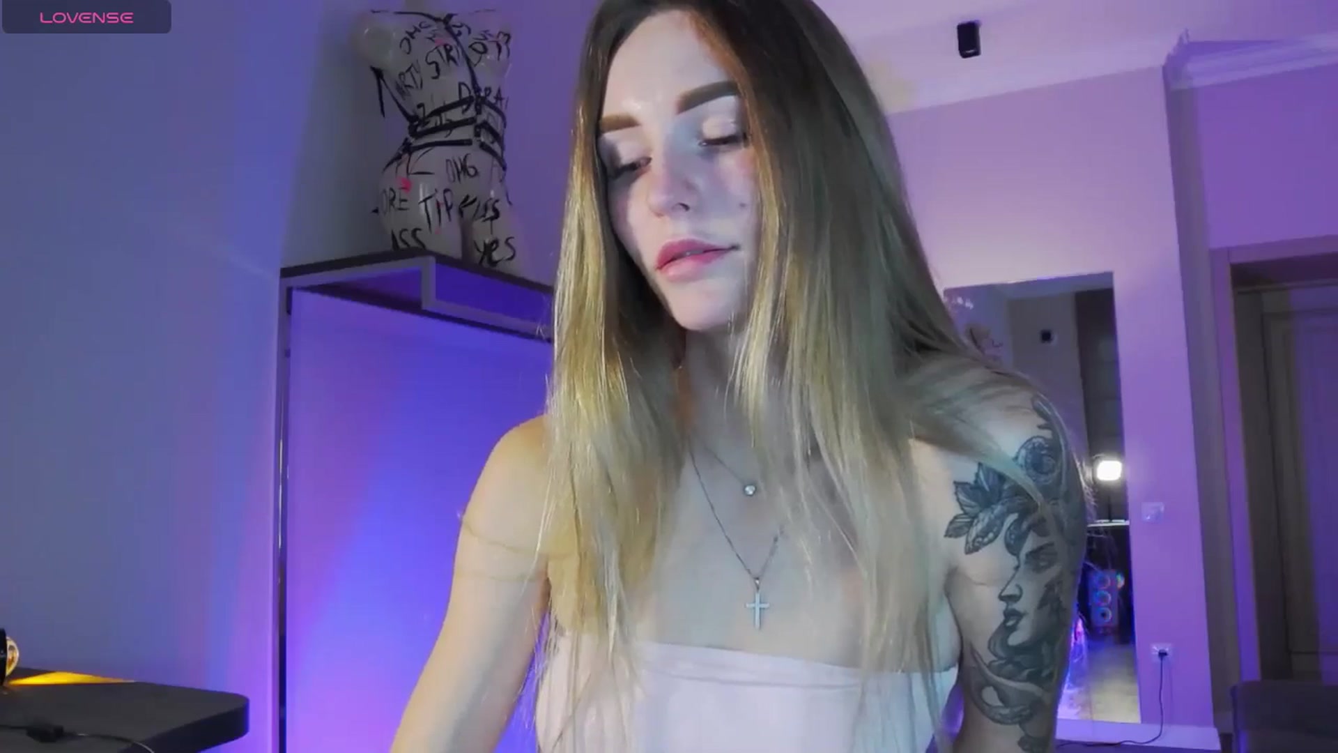 Miliain video thumbnail