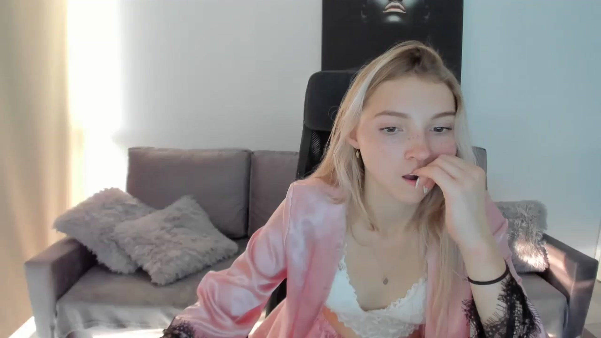 Daisyy video thumbnail