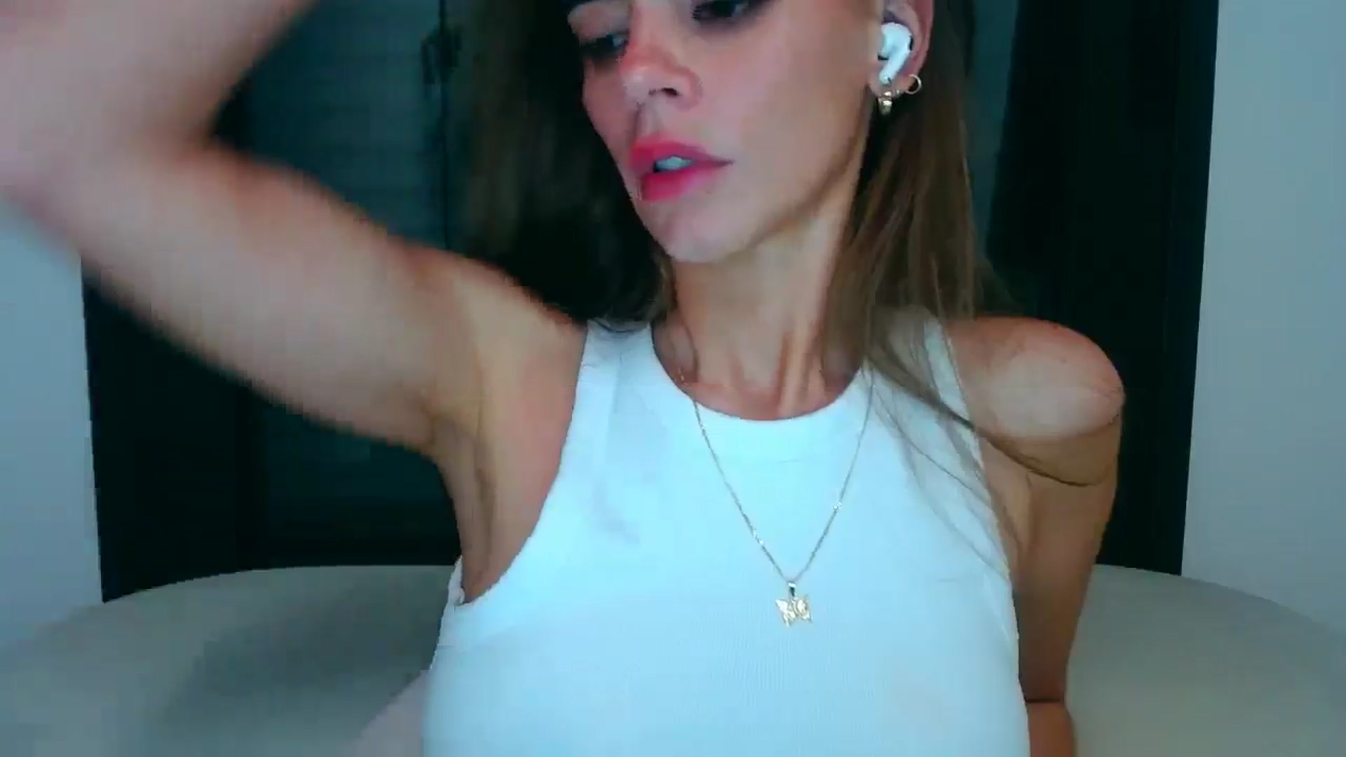 fresagirl video thumbnail