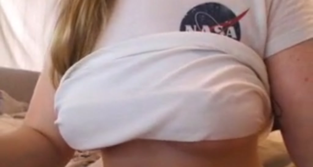 Sarah_Louise_ video thumbnail