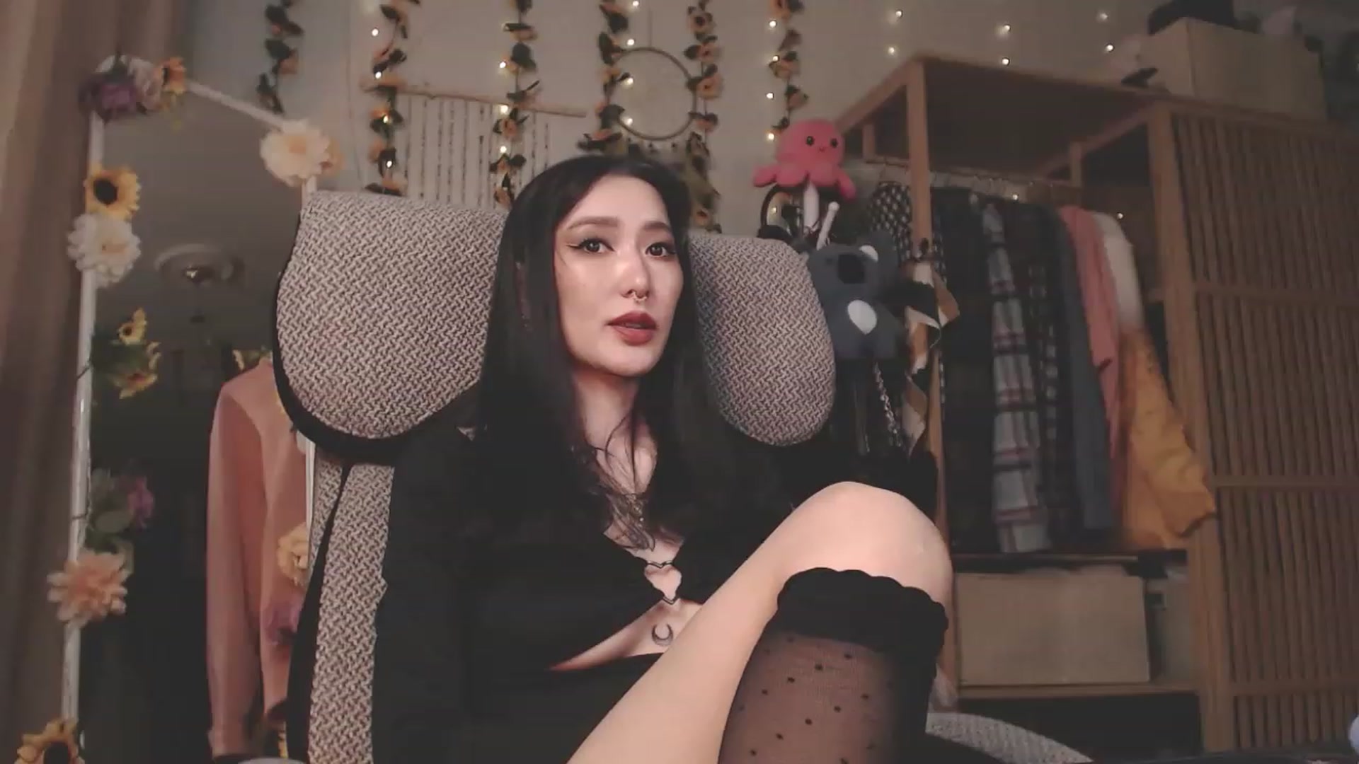 KellyAsian video thumbnail