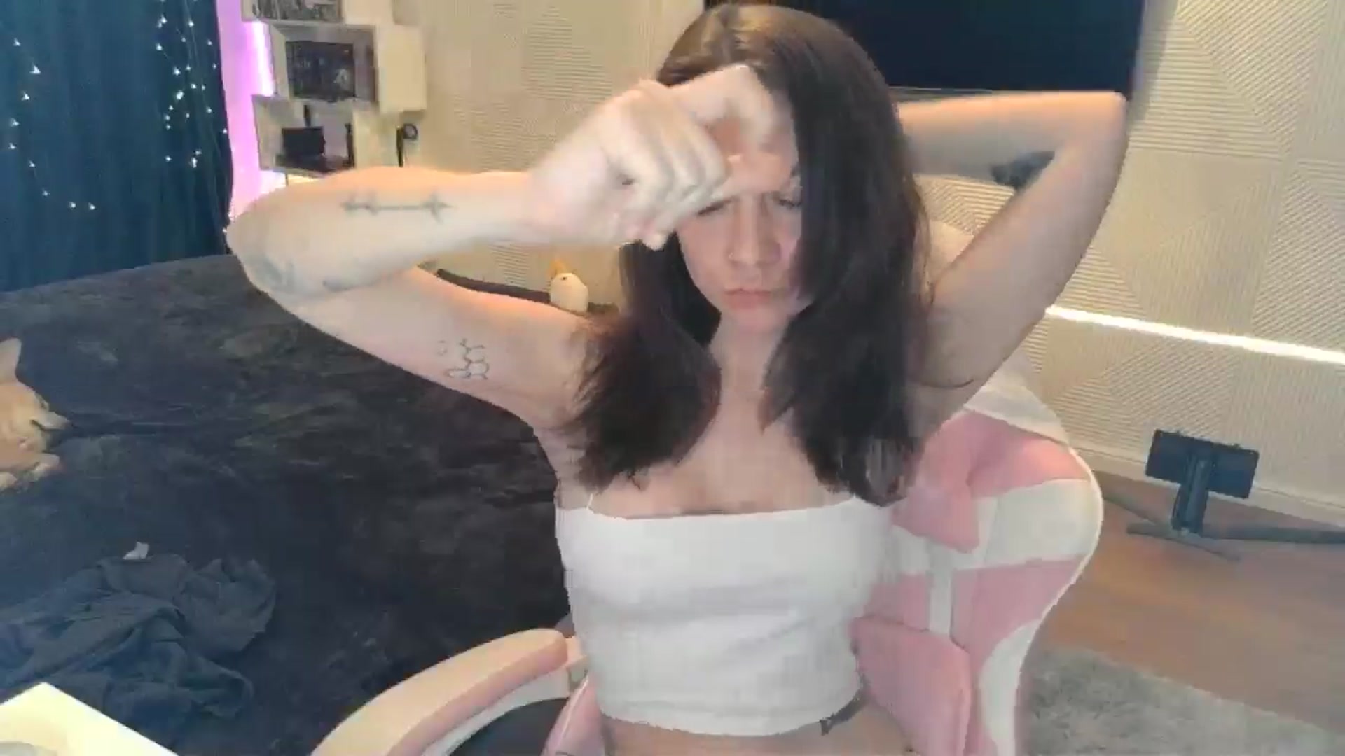 Qi_ra video thumbnail