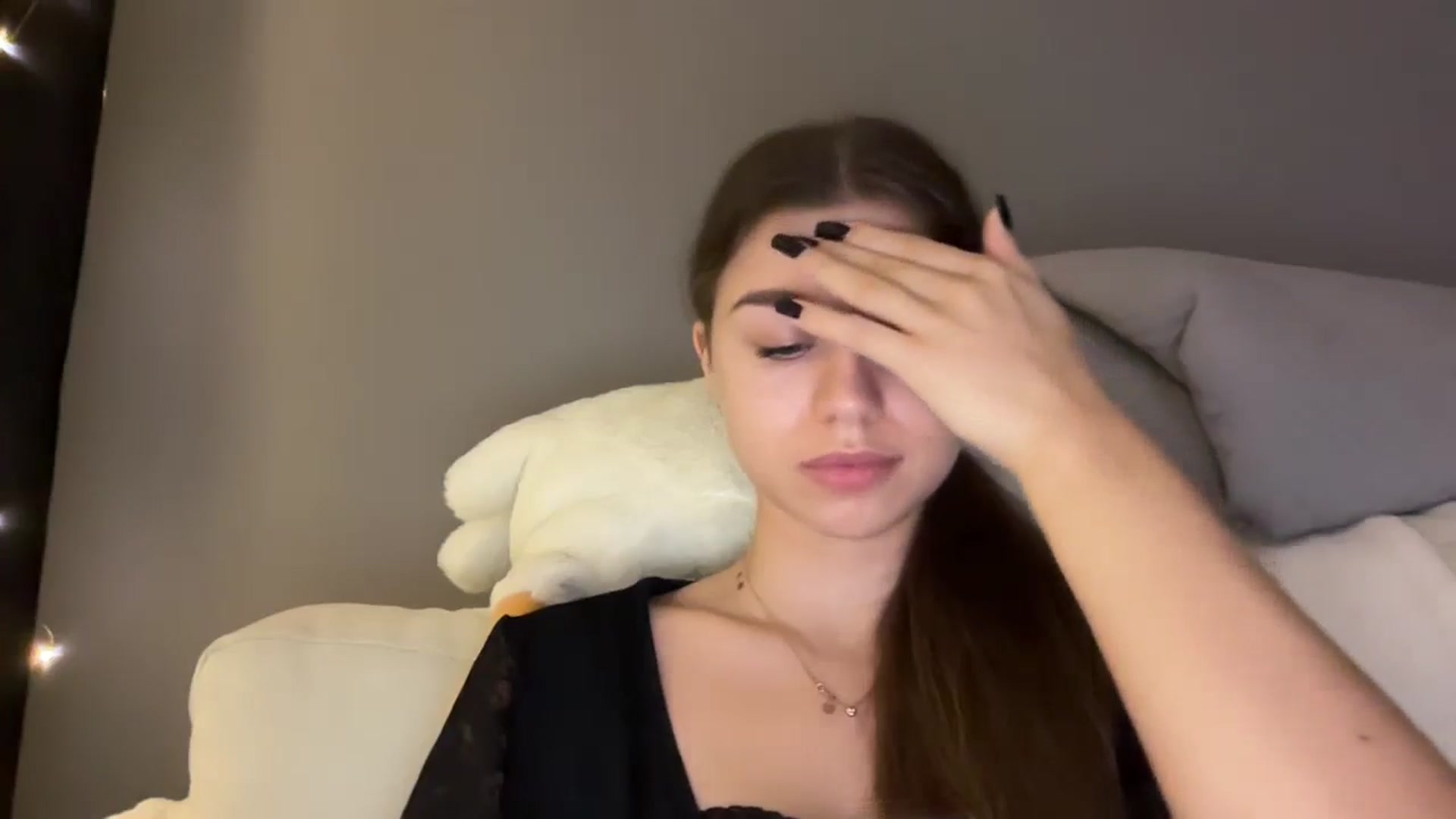 JewelReigns video thumbnail
