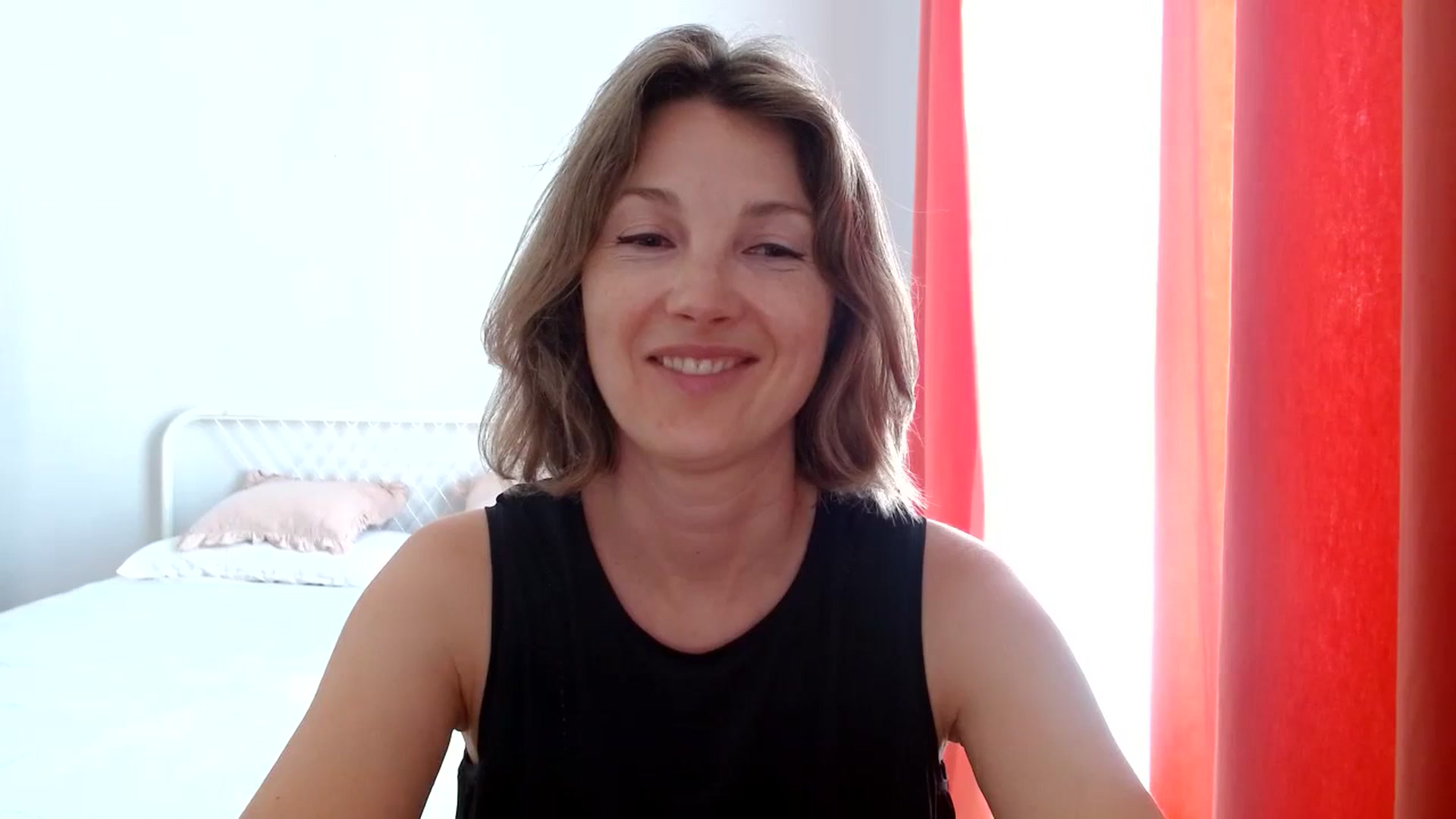 HappyAlise video thumbnail