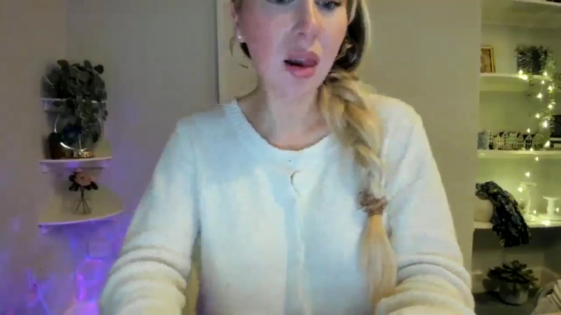 AvaCutie video thumbnail