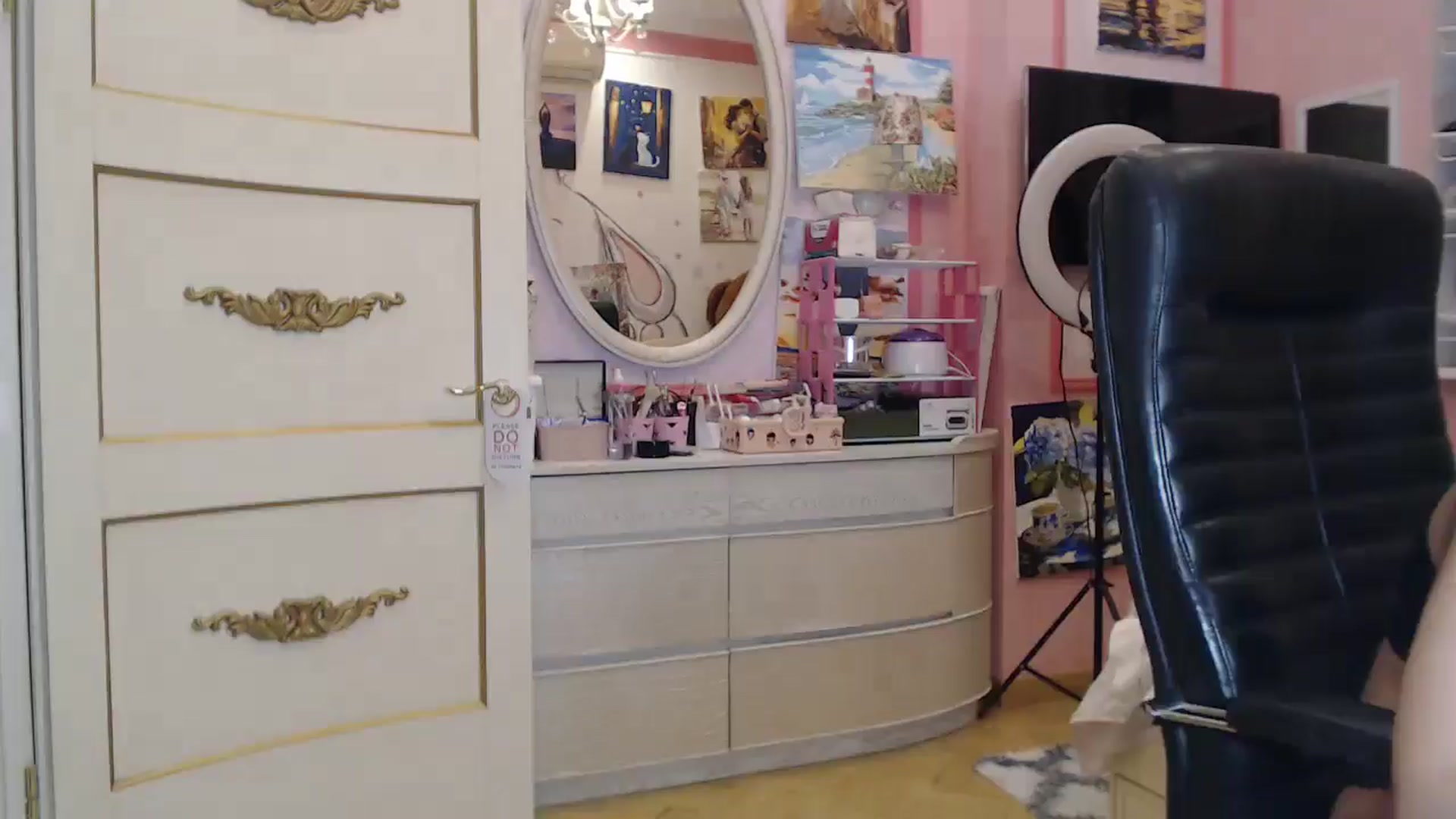 LikaOhh video thumbnail