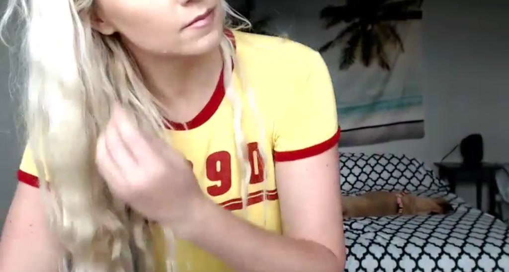 AtomicMILF video thumbnail