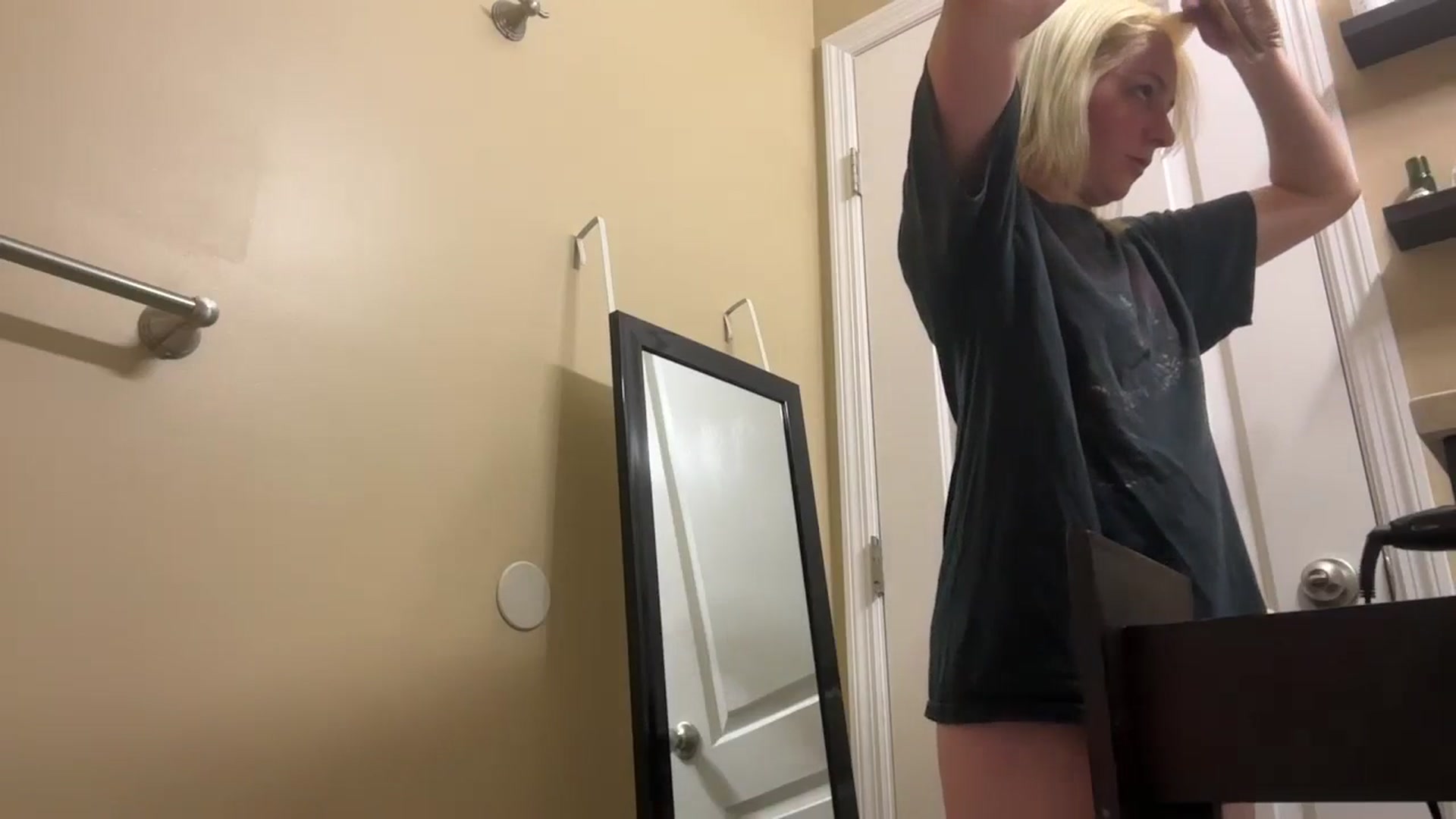 EmmyLove video thumbnail