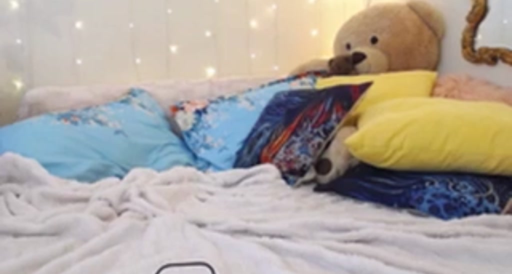 SunnieJones video thumbnail