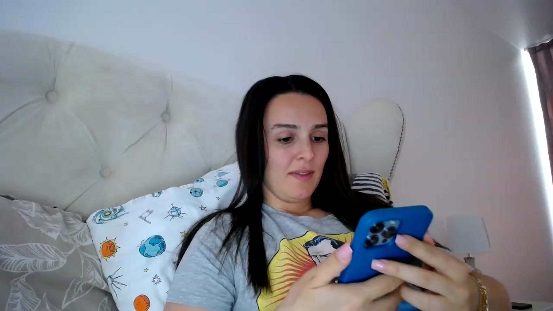 L_A_U video thumbnail