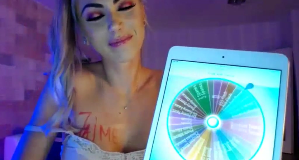 VivianisHere video thumbnail