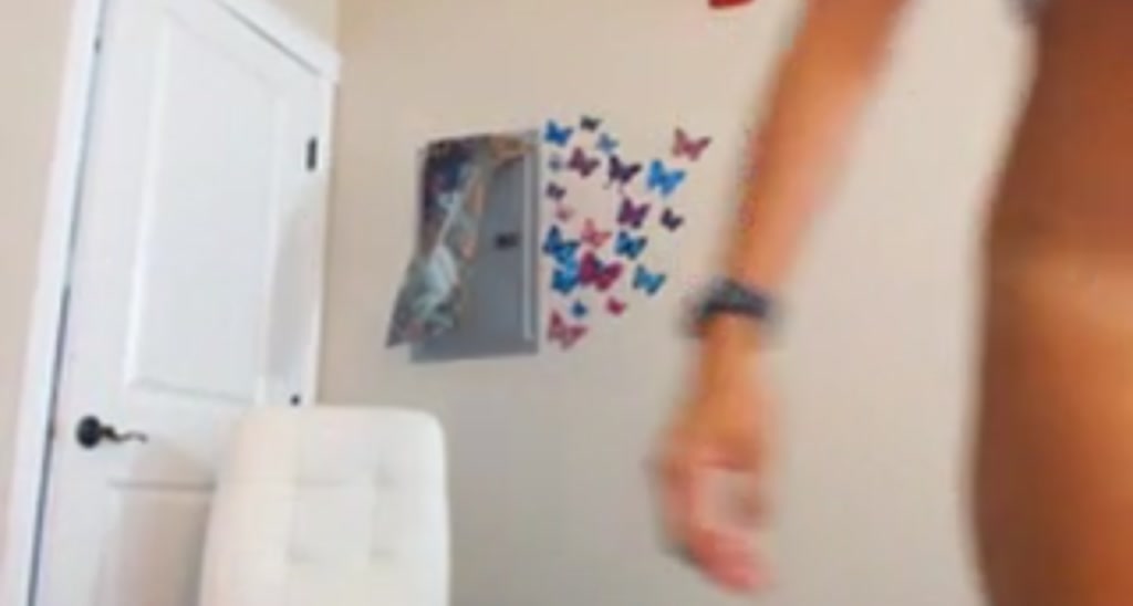 GiselleB video thumbnail