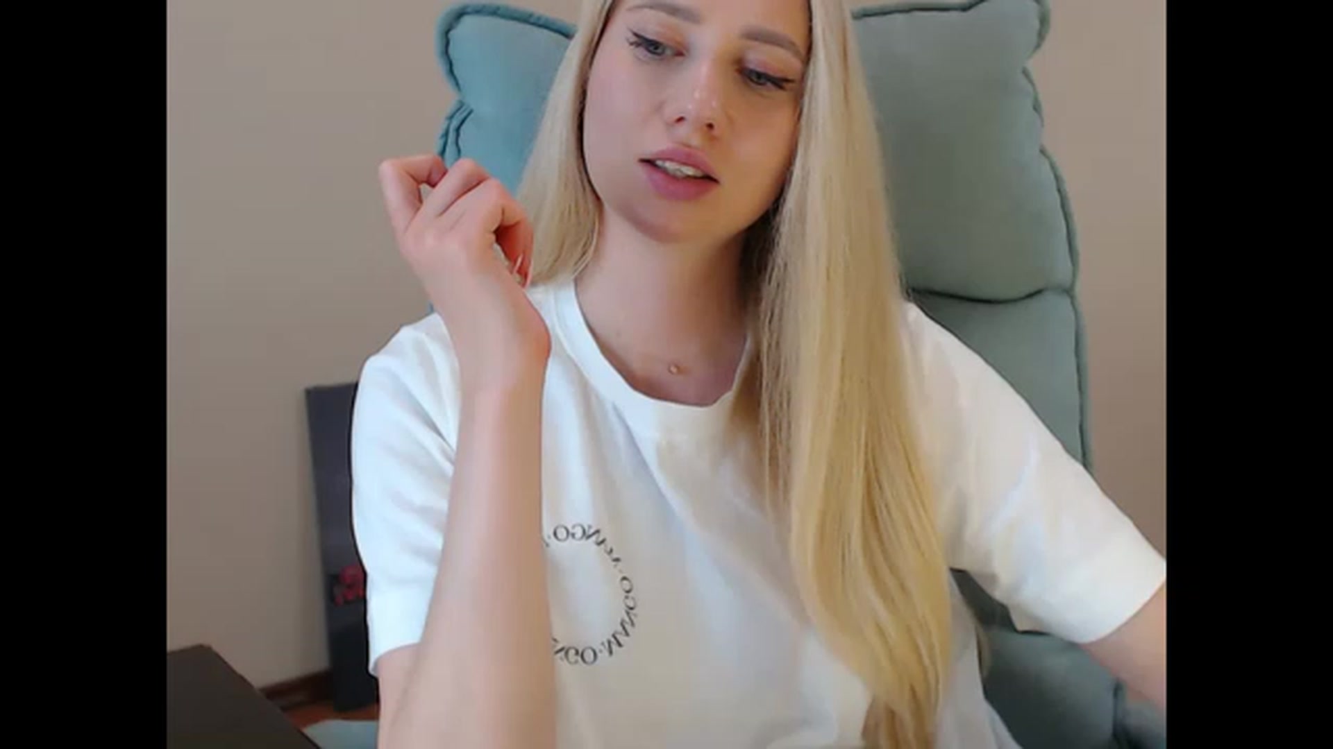 Miss_Sylvia video thumbnail