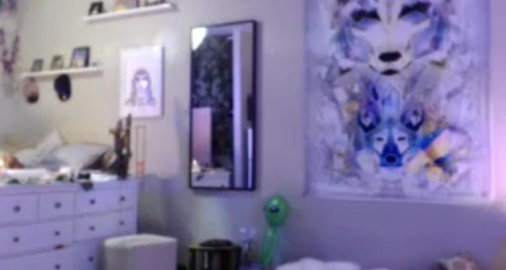 LucidNixie video thumbnail